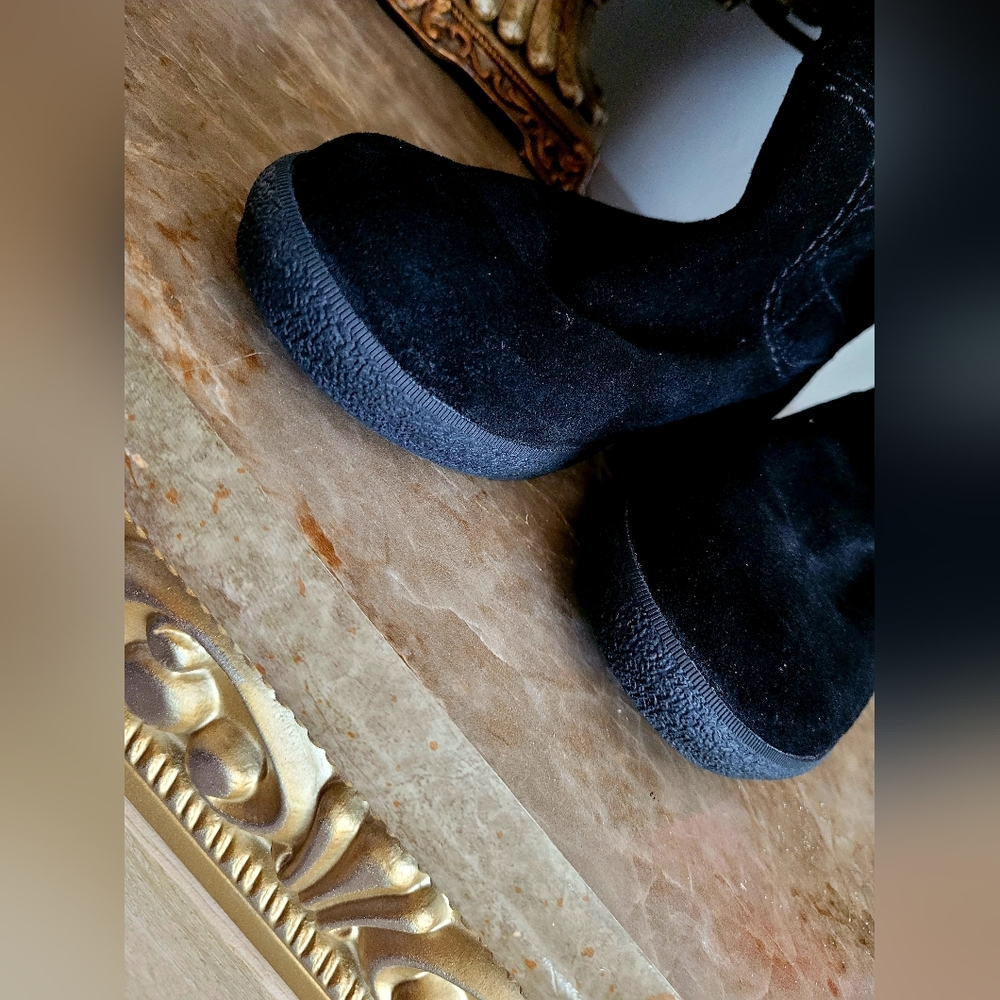 $325 Tory Burch Alana Genuine Suede Shearling Boots Split Pull On Black US6 - Picture 9 of 16